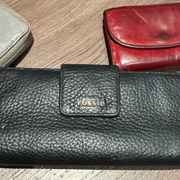 Bundle - Picture 3 of 8